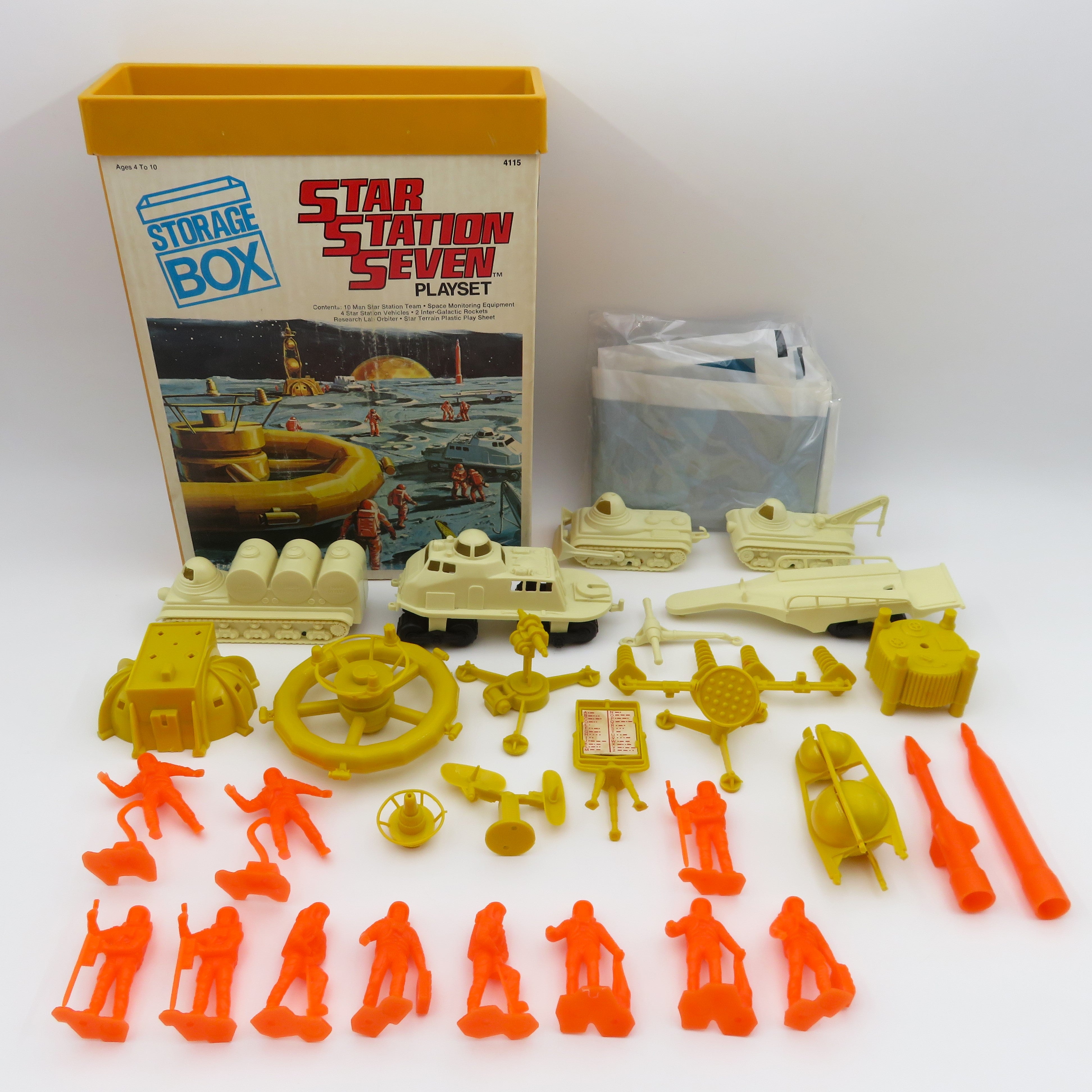 VINTAGE Star Station Seven Playset - Louis Marx & Co./Marx Toys (1978) Collectible
